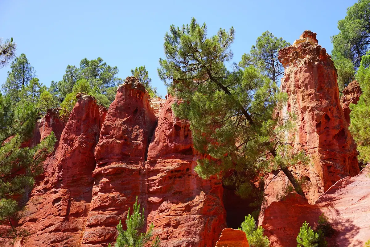Ochre cliffs of the Colorado Provençal in Rustrel